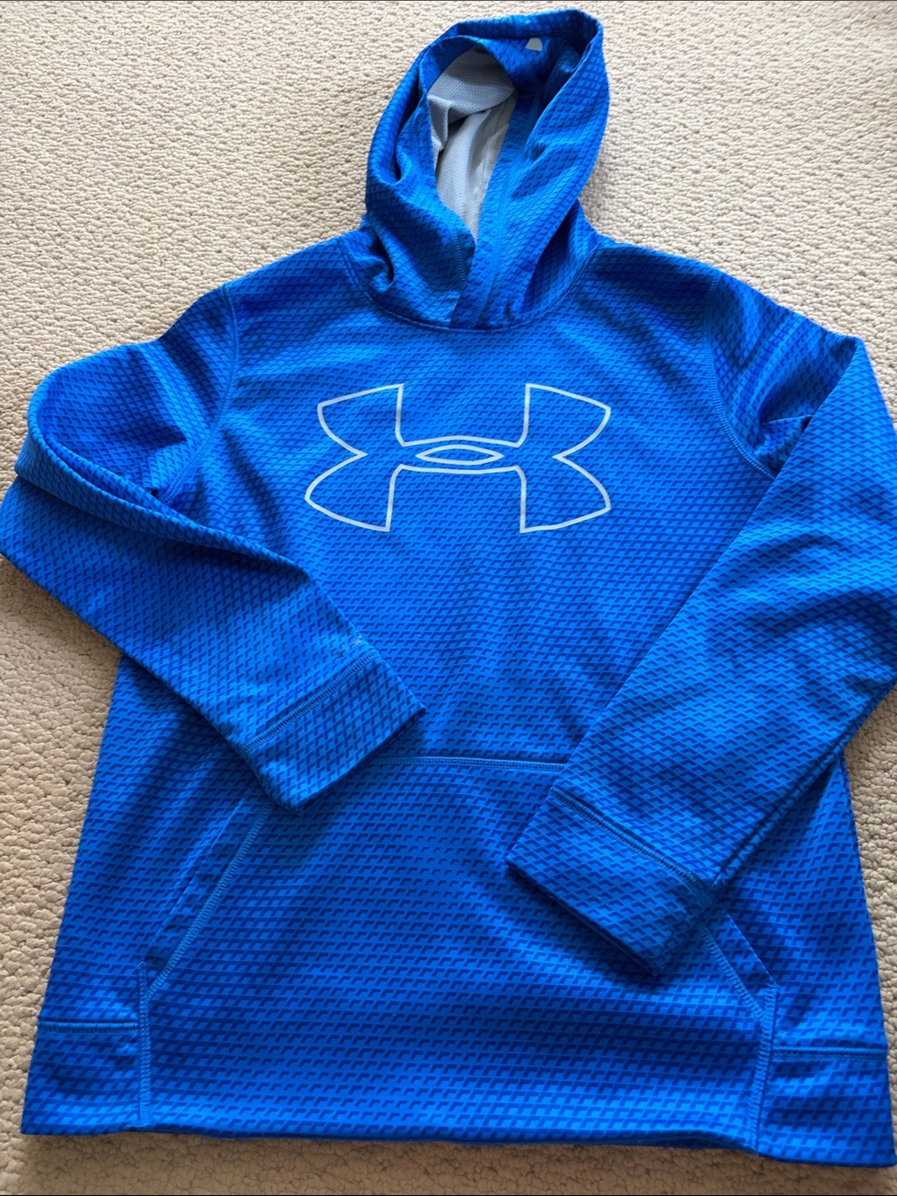 Under Armour youth large, Blue Hoodie